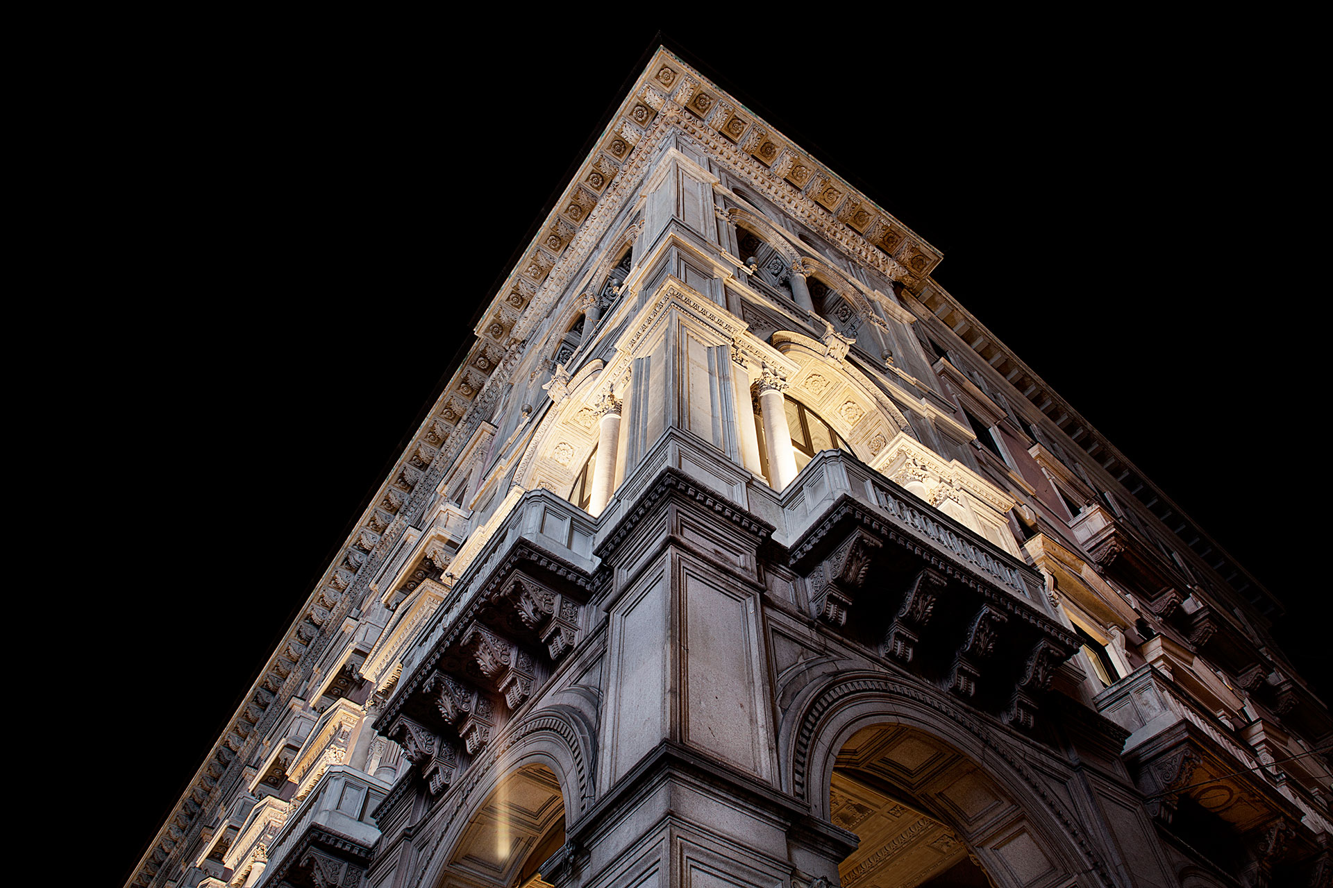 IMG_3327 MEGASTORE H&M - DUOMO 4